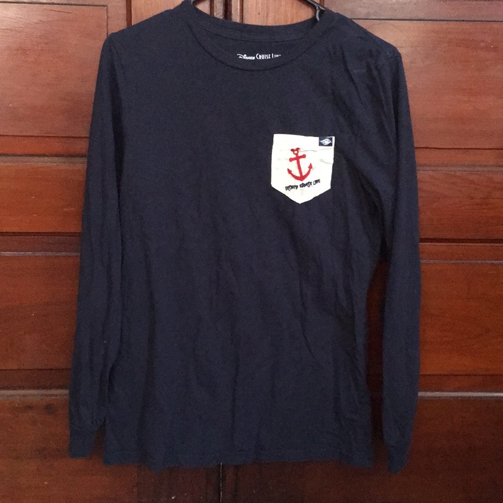 Final price! Disney Cruise line long sleeves tee with pocket